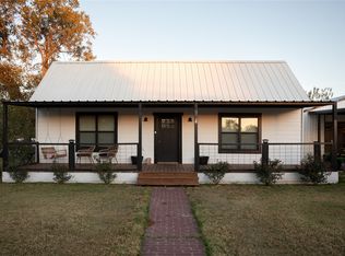 541 Chestnut St, Baird, TX 79504