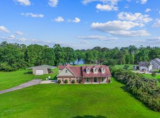 900 Tom Low Dr, Hemphill, TX 75948