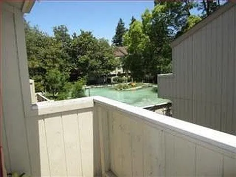 946 Kiely Blvd — Photo 2