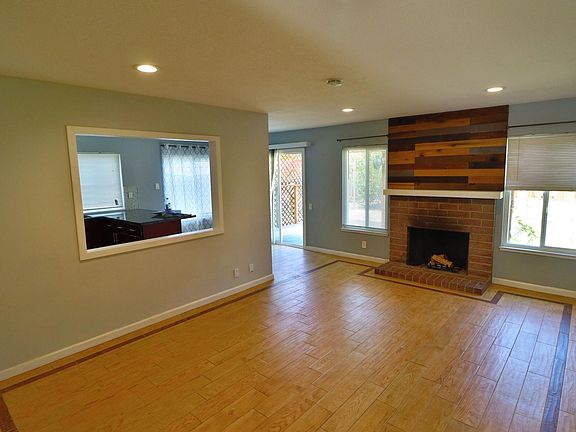 2nd image of 48424 Cereus Ct