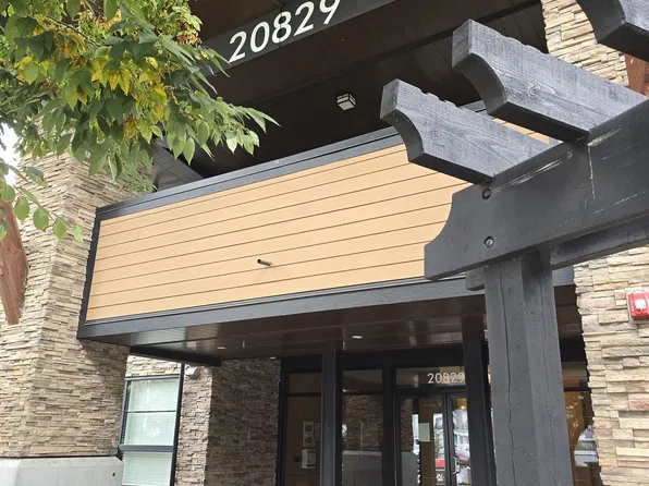 20829 77a Ave #408, Langley, BC V2Y 4K3