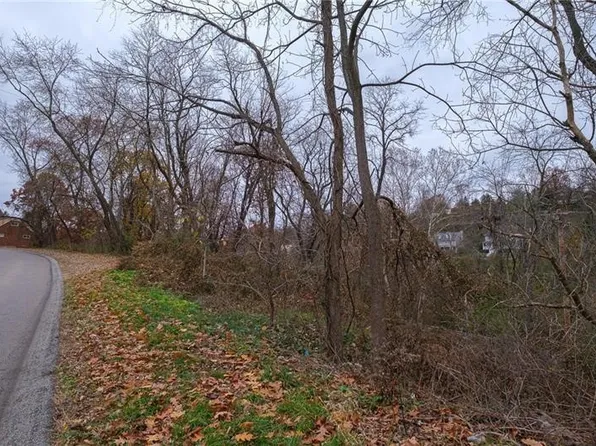 Springdale Dr, Pittsburgh, PA 15236