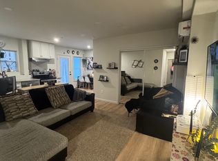 165 4th St #1B, Troy, NY 12180