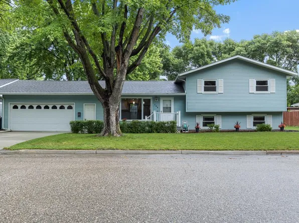 102 W James Ave, Marshall, MN 56258