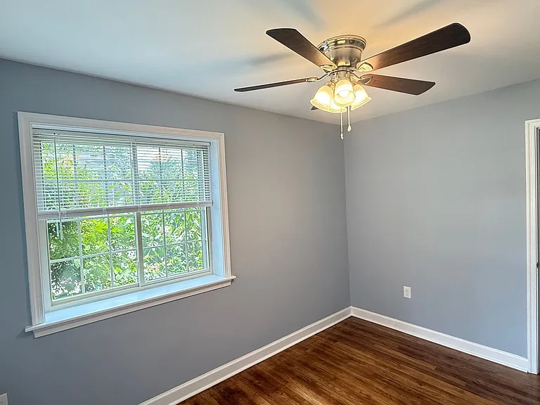 8804 Bradford Rd — Photo 26