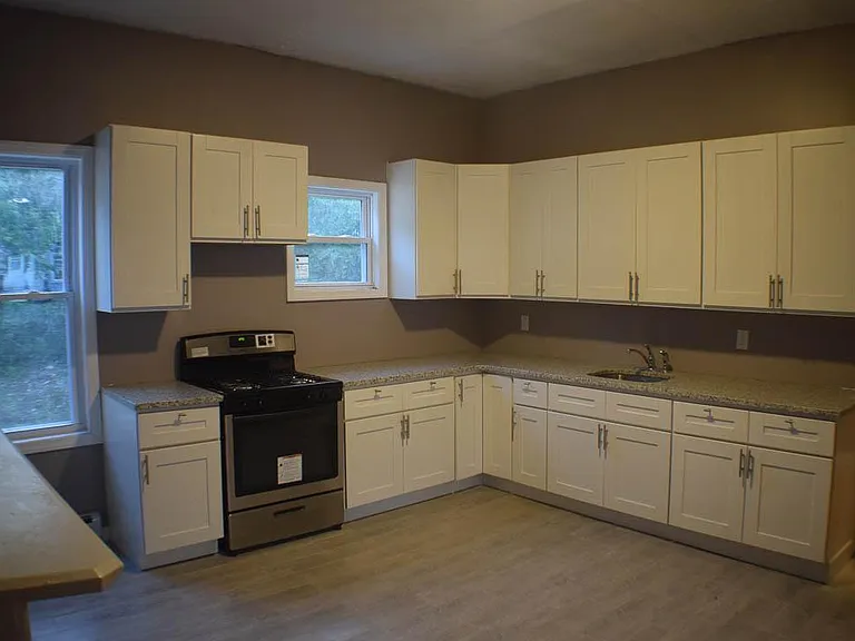 87 Orient Ave #2 — Photo 20