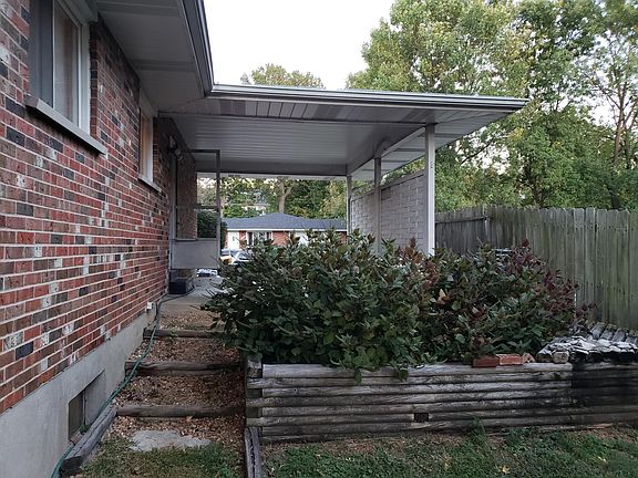2nd image of 10251 Jeffleigh Ln