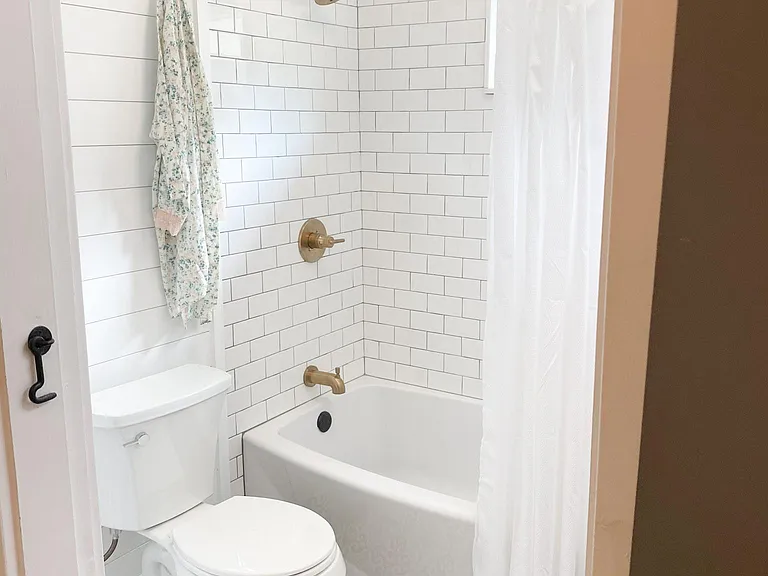 229 Summit Ave — Photo 16