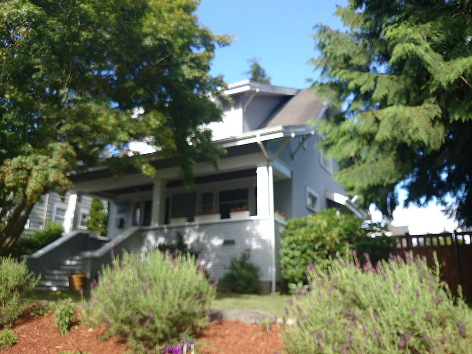 2nd image of 7004 Earl Ave NW