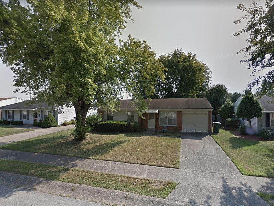 1st image of 915 Piedmont Dr
