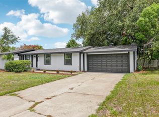 18015 Beach St, Umatilla, FL 32784