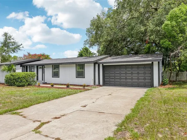 18015 Beach St, Umatilla, FL 32784