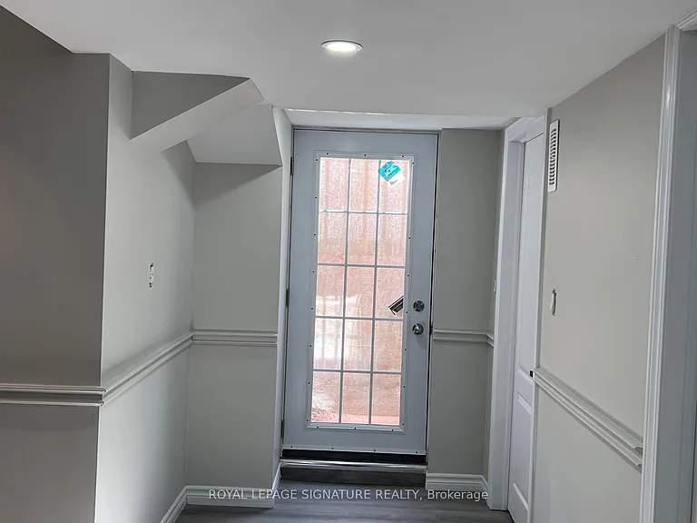 23 Princess Blvd #BASEMENT — Photo 19