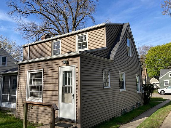 2nd image of 2424 Belfast Ave SE