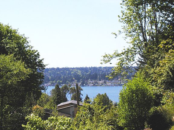 Lake WA views!