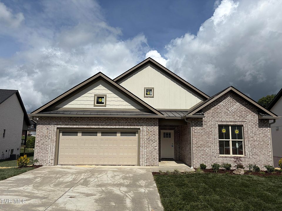 1st image of 280 Winston Pl