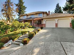 522 Runquist Ct, Steilacoom, WA 98388