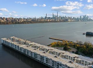 251 The Promenade, Edgewater, NJ 07020