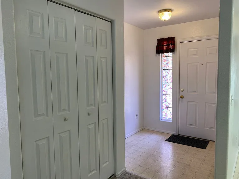 2846 Morningside Ct — Photo 2