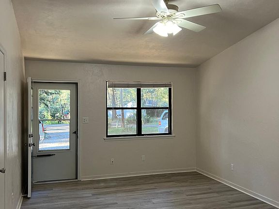 Large living room with vaulted ceiling