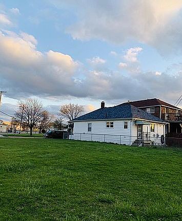4th image of 5007 Evaline St