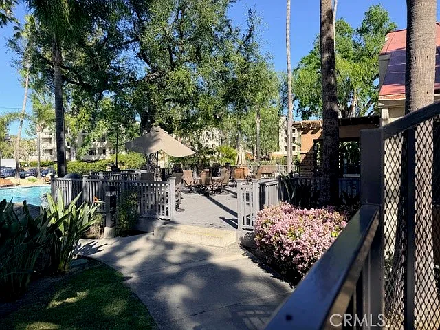 5545 Canoga Ave #116 — Photo 41