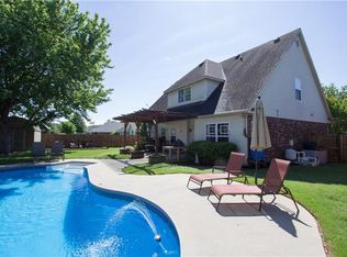 3381 Eaglecrest Cir, Springdale, AR 72762