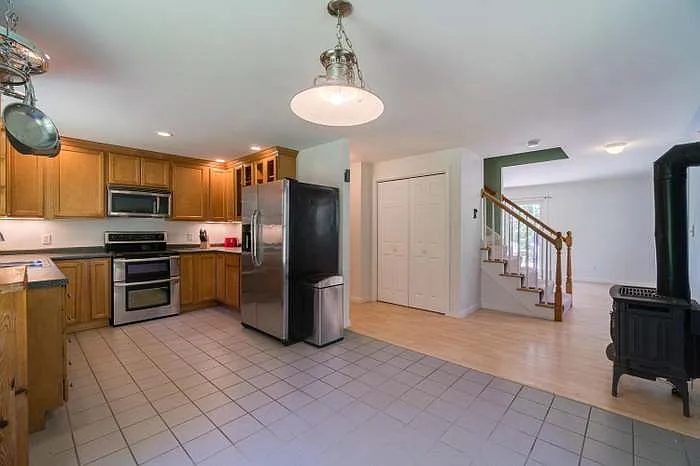 160 Stevenson Way #1 — Photo 10