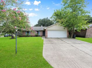 5323 Abercreek Ave, Friendswood, TX 77546