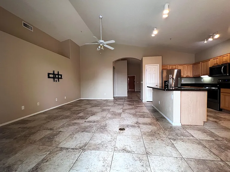 9689 E Friess Dr — Photo 7