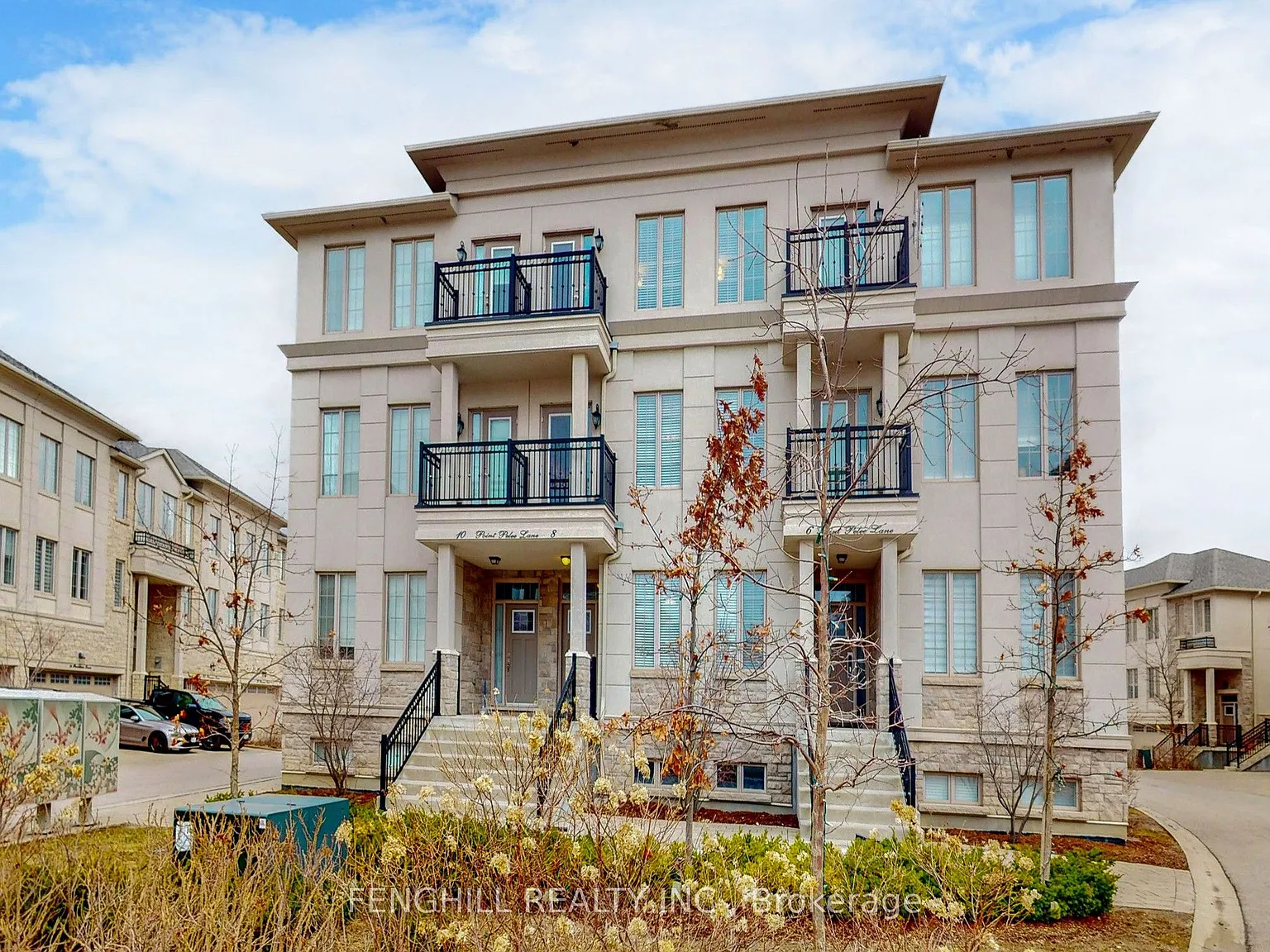 3 bed, $4,300 — Photo 1
