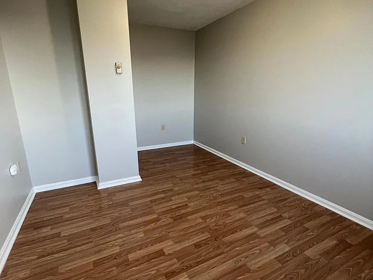 5208 W Ridge Rd #7 — Photo 3