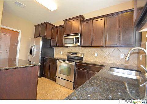 4th image of 2702 Black Orchid Dr
