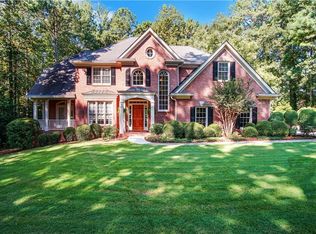 2135 Lake Grove Ln, Milton, GA 30004