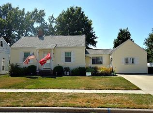 1656 Douglas Rd, Wickliffe, OH 44092