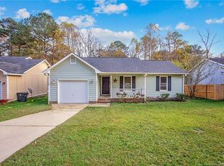 6313 Applewhite Rd, Fayetteville, NC 28304