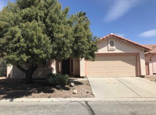 9914 N Woodstone Trl, Tucson, AZ 85742
