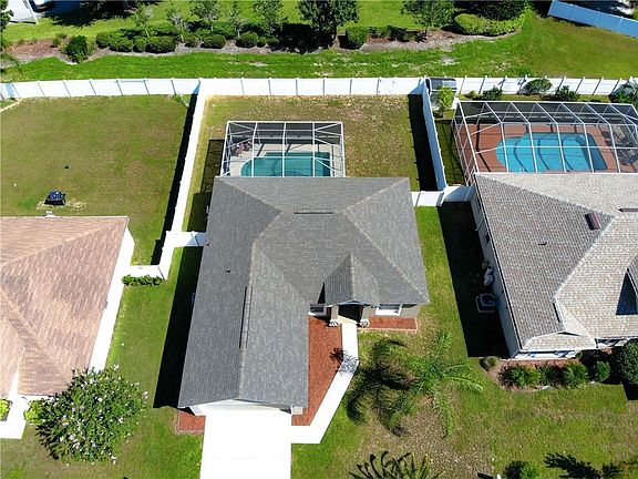 3rd image of 591 Terranova Cir