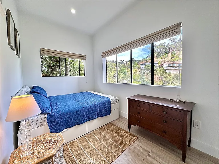 2506 Zorada Dr — Photo 18