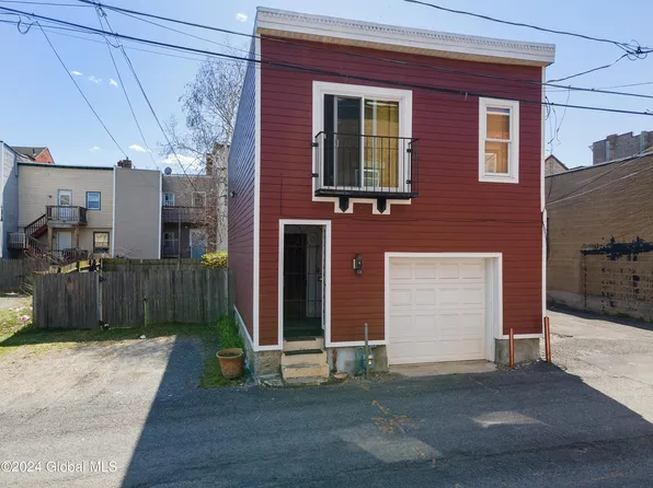 4.5 Garden Alley, Albany, NY 12210