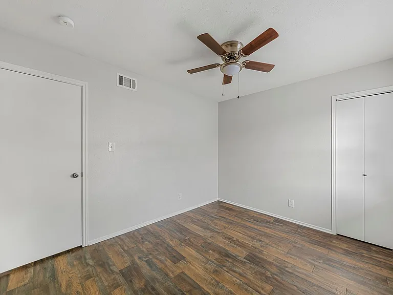 4716 Rose Of Sharon Ln — Photo 30