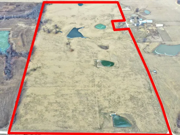 1 Prather Ave, Keytesville, MO 65261