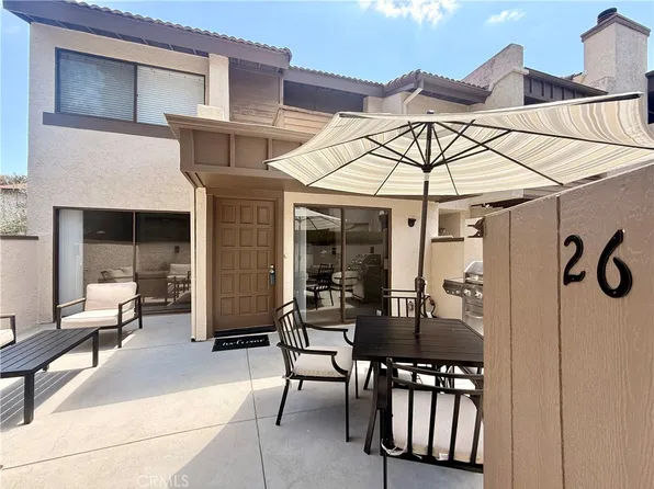 5800 Owensmouth Ave APT 26, Woodland Hills, CA 91367