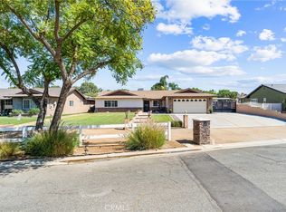 2453 Bronco Ln, Norco, CA 92860