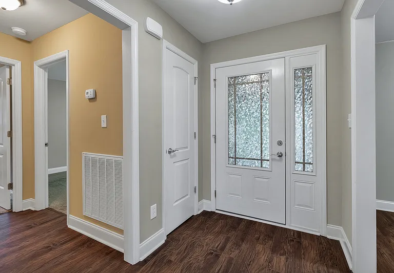 128 Willow Tree Dr — Photo 4