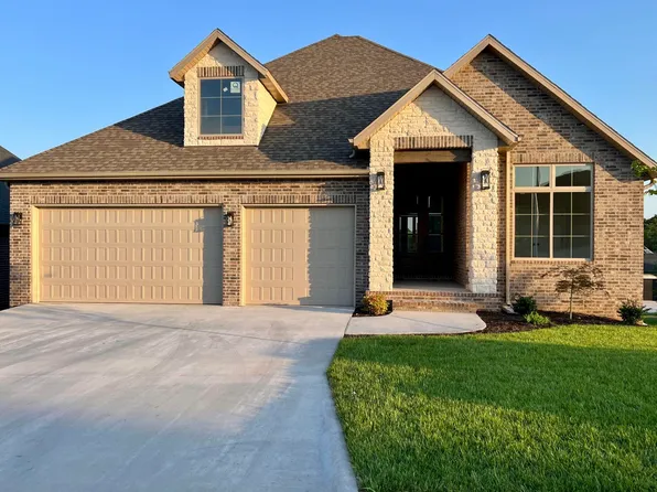 3714 East Hutcheson Avenue, Springfield, MO 65802