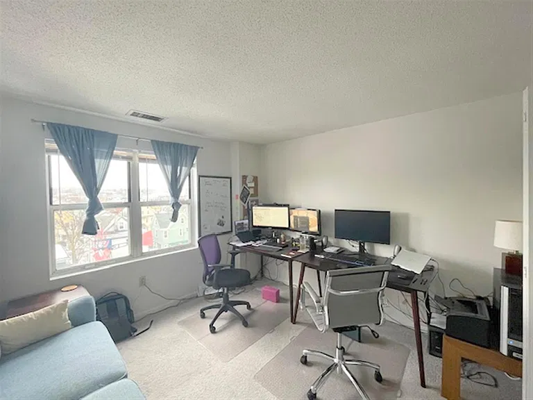 187 Beacon St #1 — Photo 15