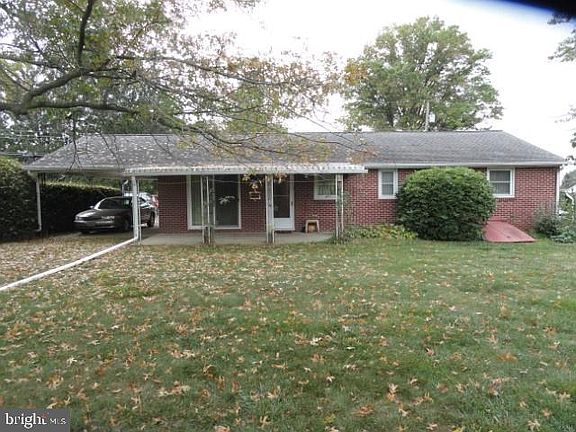 4th image of 234 Pine Dr