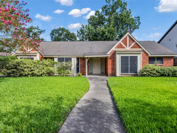 5006 Yarwell Dr, Houston, TX 77096