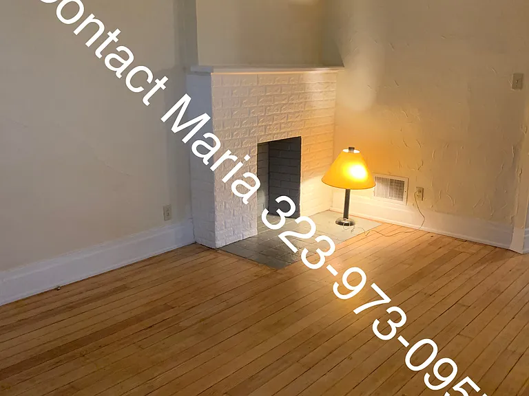 3026 Montana Ave — Photo 3
